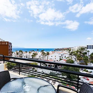 https://ocean-view-costa-adeje-tenerife-38660.adeje-hotels.com